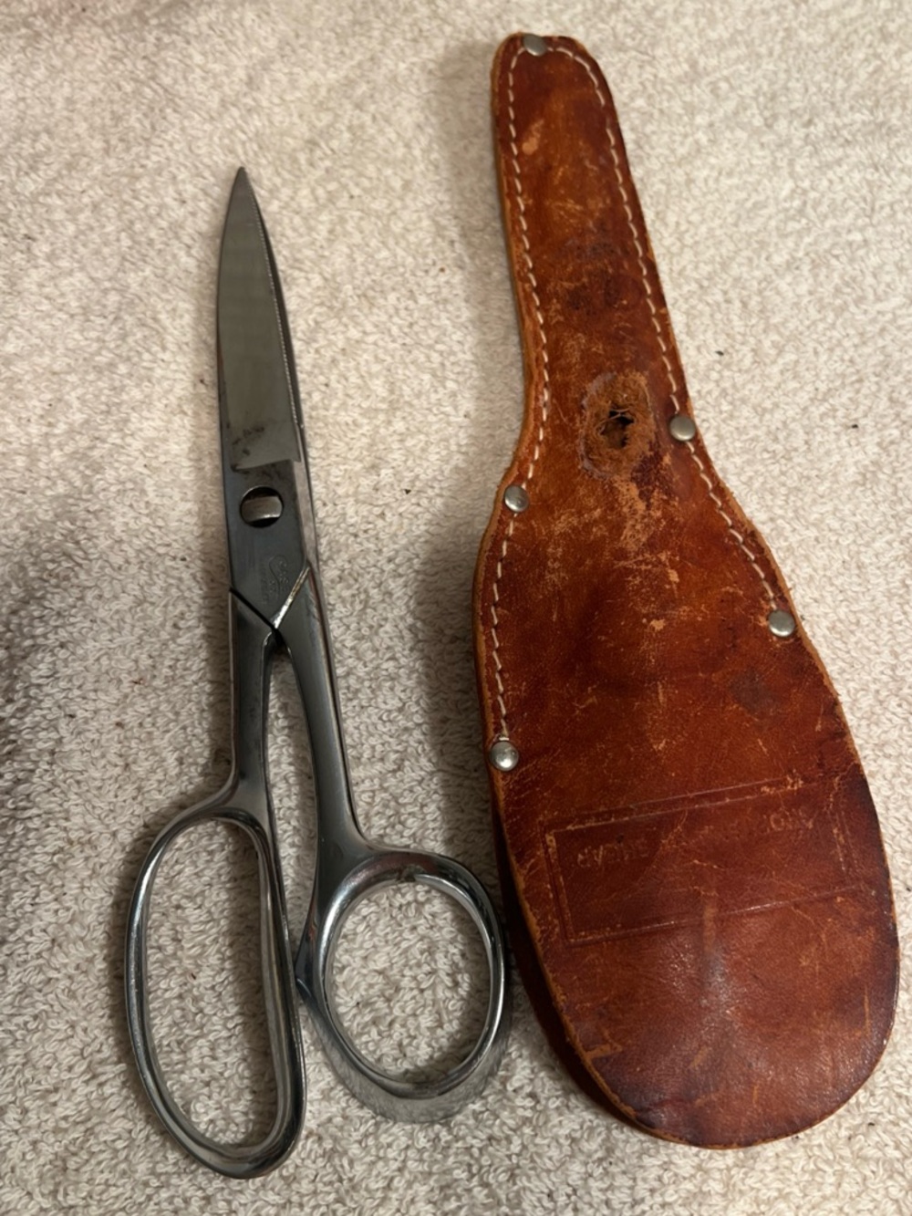 Case XX 8” Sportsman’s Shear Scissors with Leather Sheath ~ Made in USA Vintage